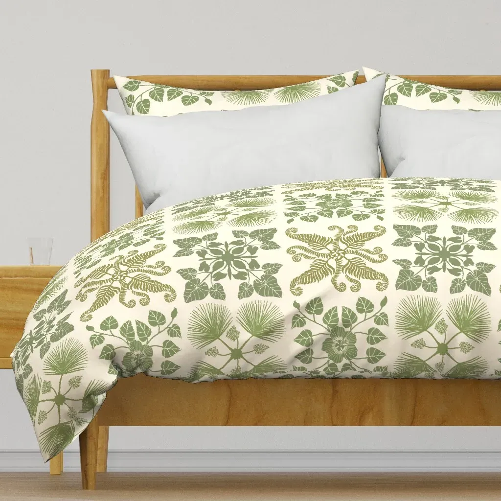 Kalo Hau Hapuu Loulu Large Duvet Cover - Olive Green product