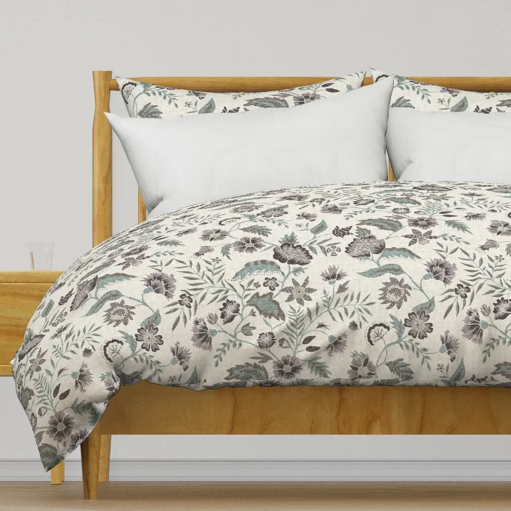 Kathy's Vine Wine and Sage Duvet Cover - Dusty Rose product
