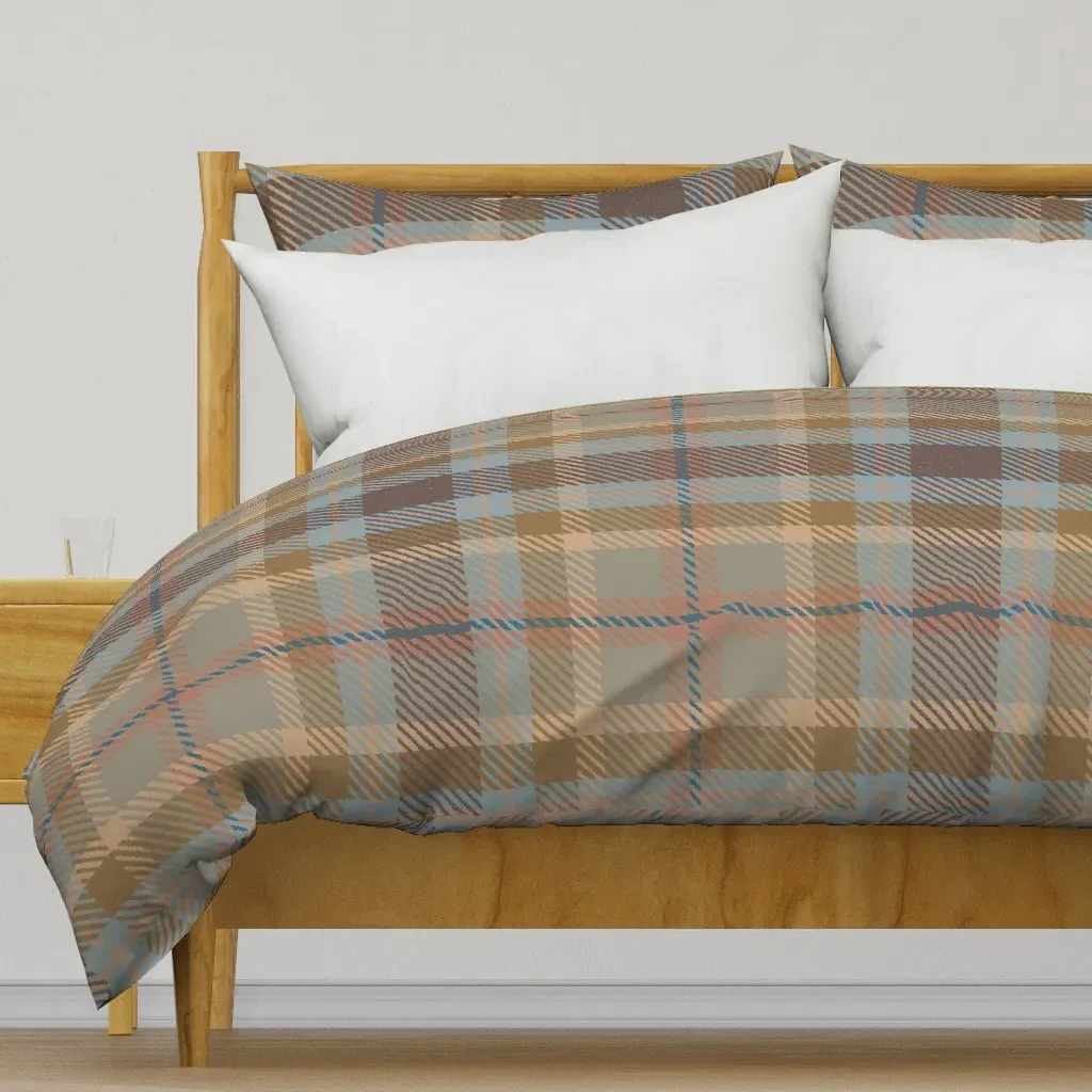 Lakehouse Cabin Plaid Jumbo Duvet Cover - Taupe product