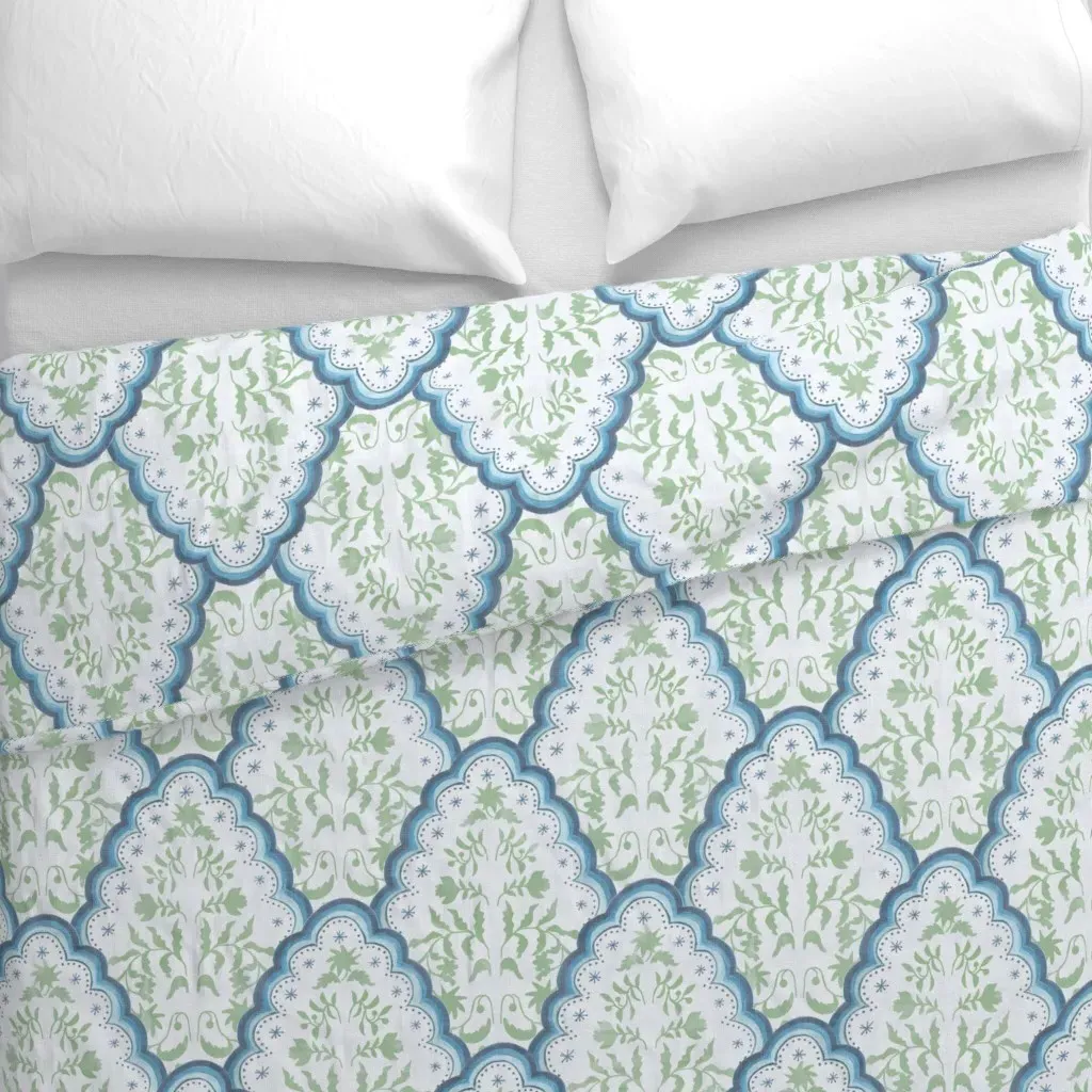 Large Blue and Green Scallop Duvet Cover - Light Green alternate view