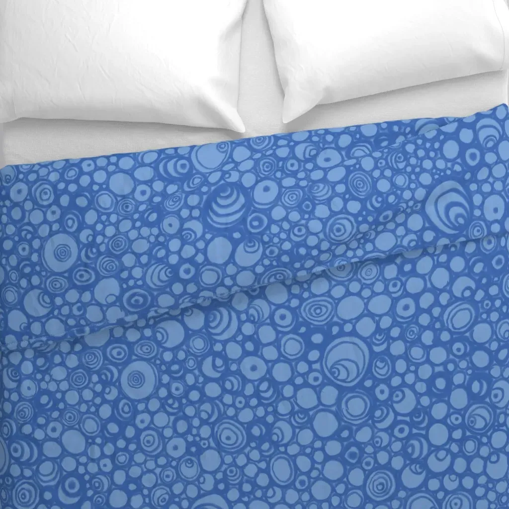 Large Pebbly Beach Circles Duvet Cover - Blue alternate view