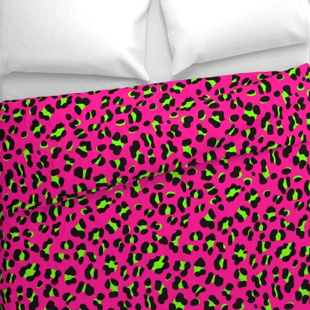 Large Scale 80S Neon Duvet Cover - Pink alternate view