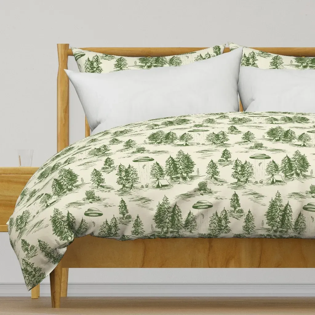 Large-Scale Green Alien Duvet Cover - Green product