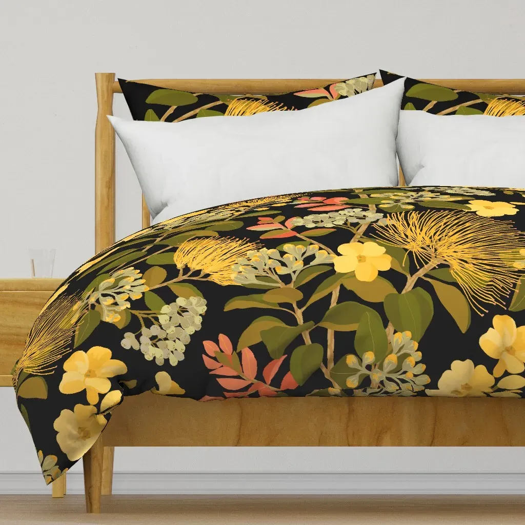 Mamo Ohia Lehua Large Duvet Cover - Yellow product