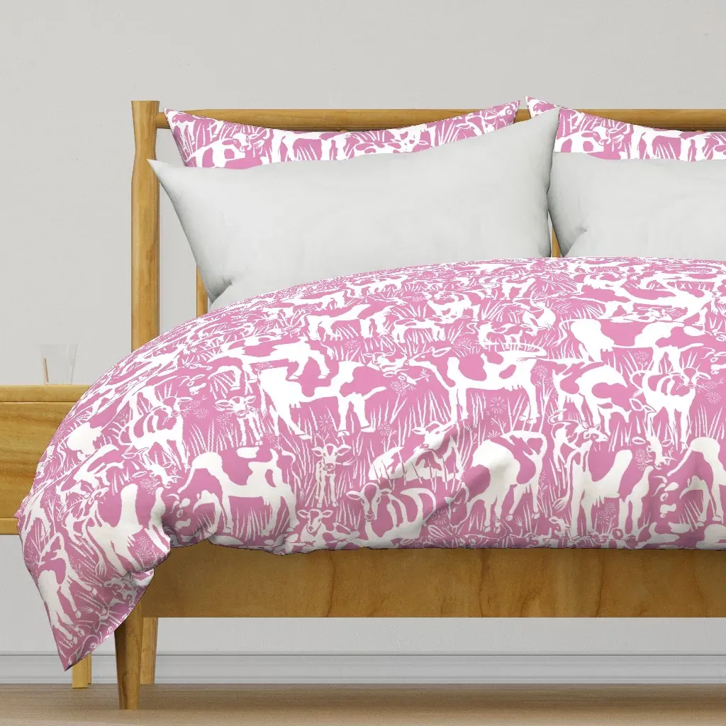 Meadow Cows Duvet Cover - Pink product