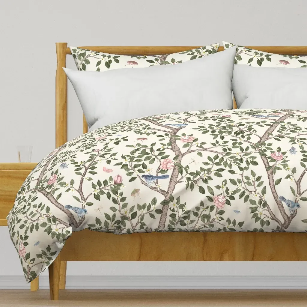 Michelle Green On Deep Duvet Cover - Pink product