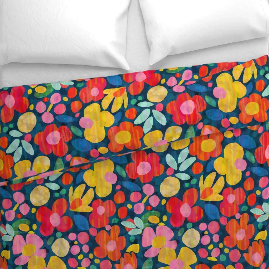 Mid Century Bold Duvet Cover - Red alternate view