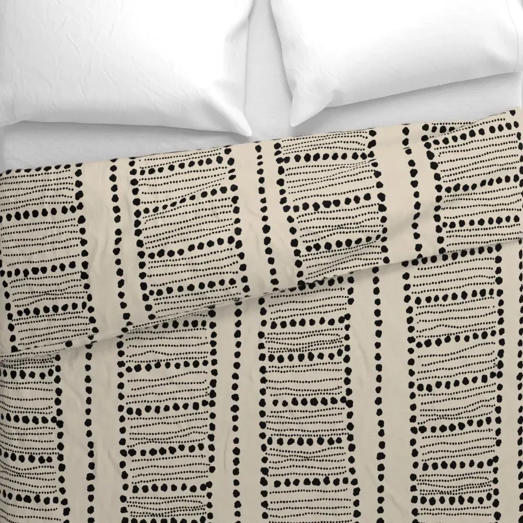 Minimalist Dots L Duvet Cover - Beige alternate view