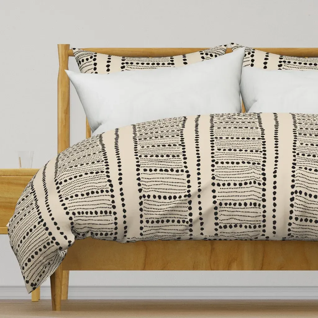 Minimalist Dots L Duvet Cover - Beige product