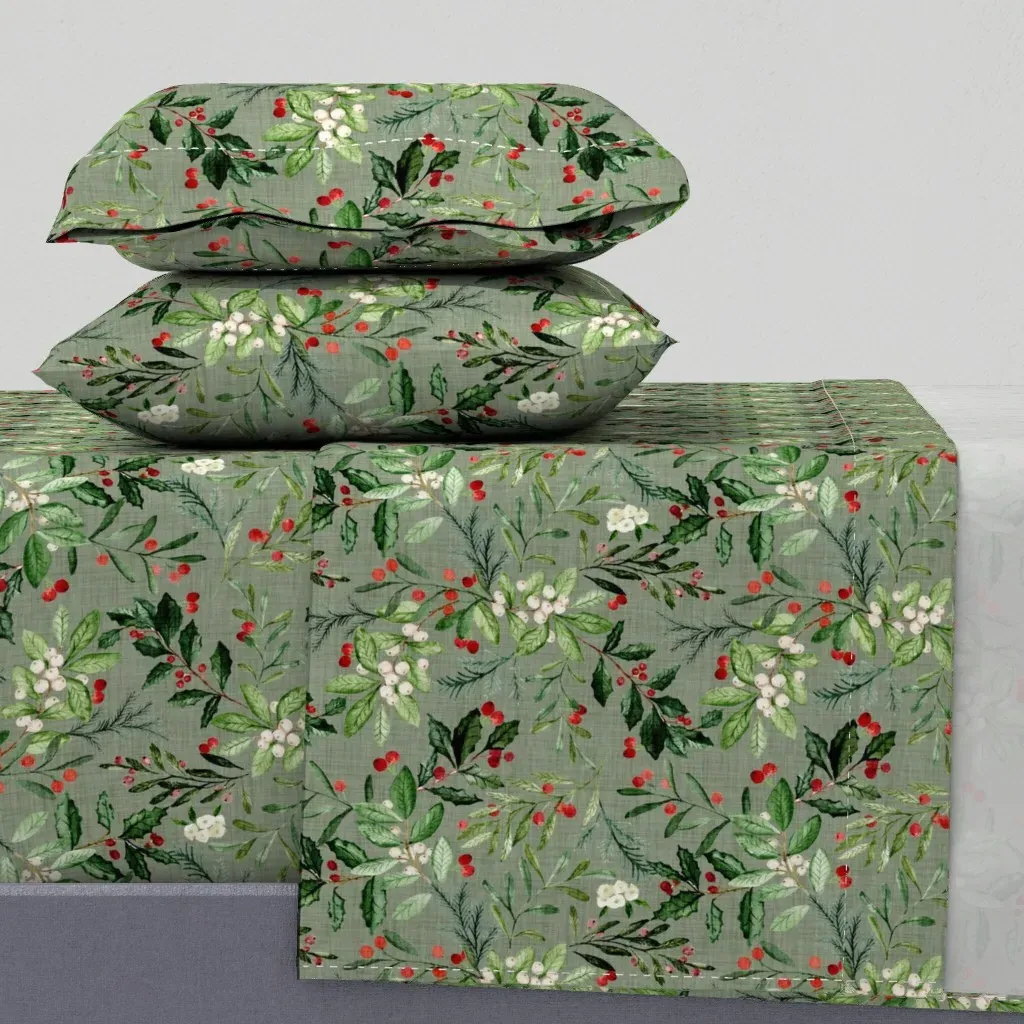 Mistletoe And Holly Christmas Florals Queen Sheet Set - Green product