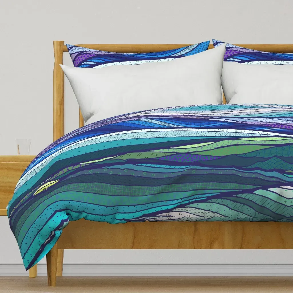 Mountain Or Ocean 1 Yard Duvet Cover - Blue product