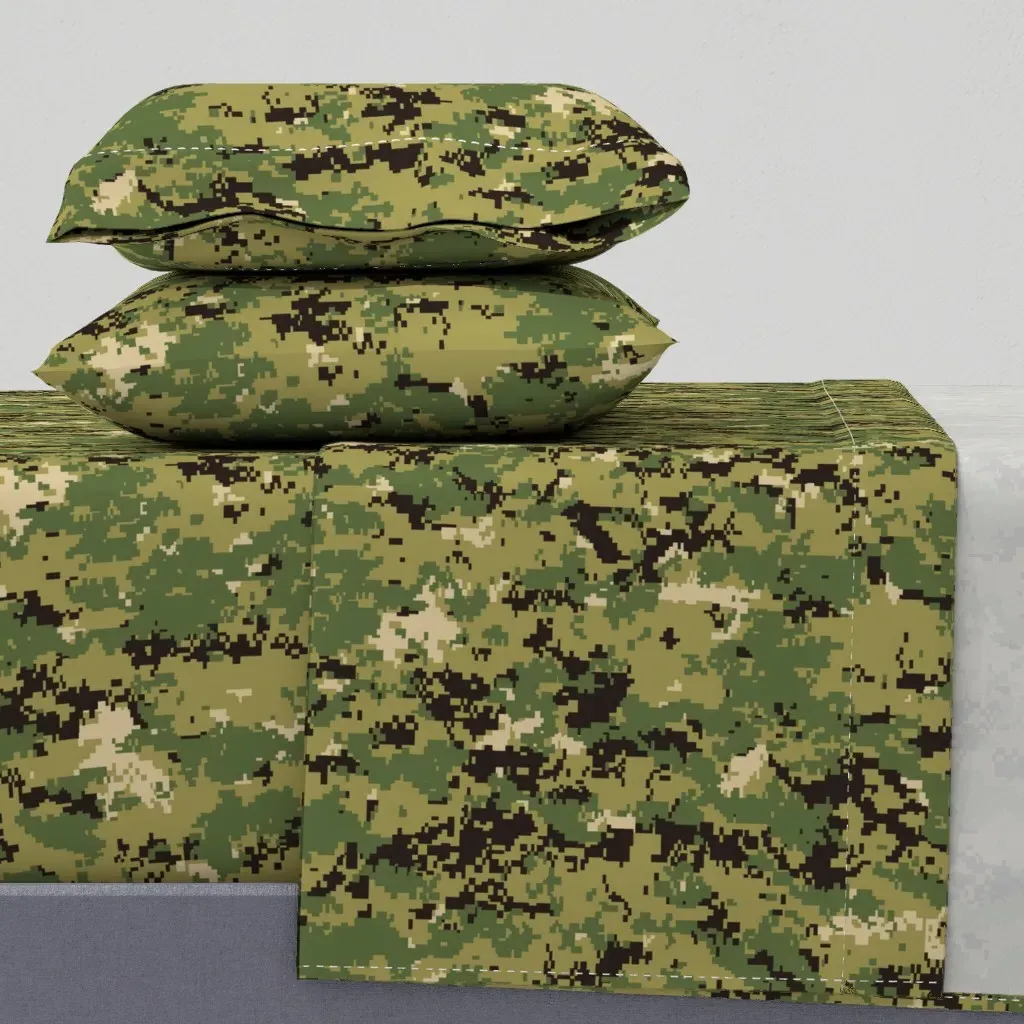 Navy Woodland Camo King Sheet Set - Dark Green product