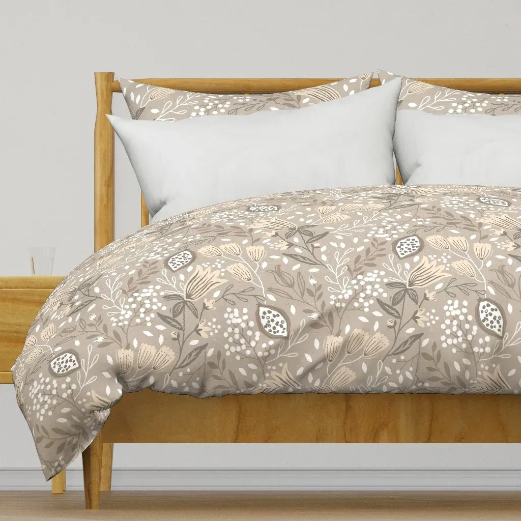 Neutral Botanical Meadow Large Duvet Cover - Beige product