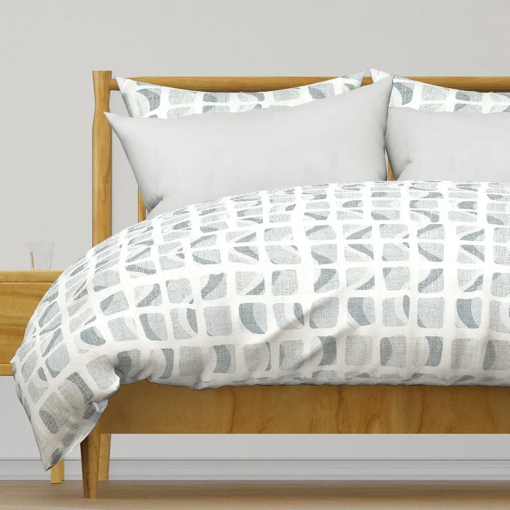 Neutral Wavy Pattern Duvet Cover - Light Gray product
