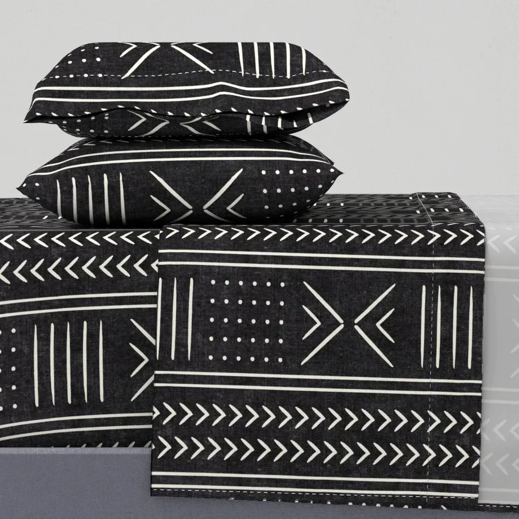 Onyx Mudcloth Arrow Cross Dot King Sheet Set - Black product
