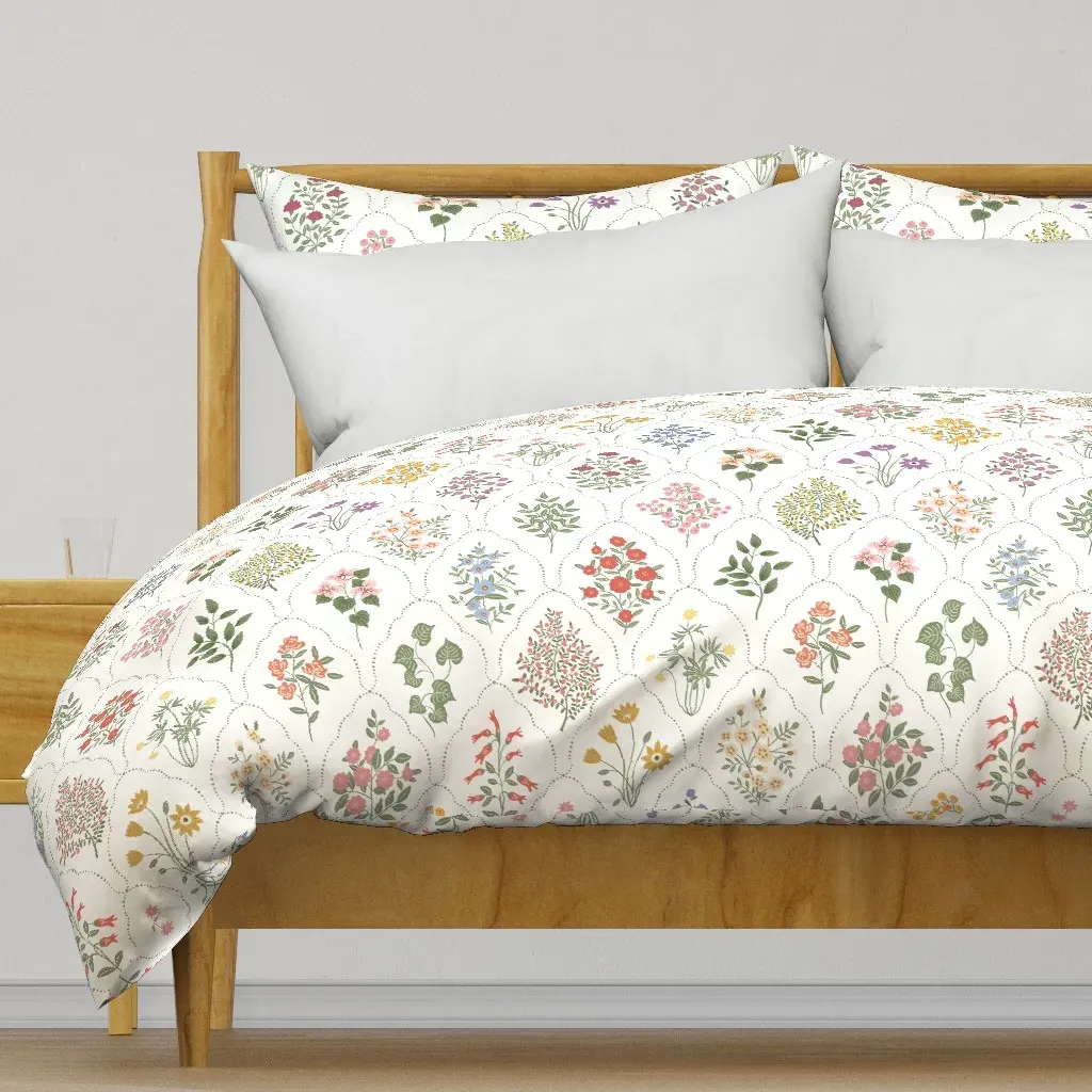 Ornamental Floral Trellis Duvet Cover - Pink product
