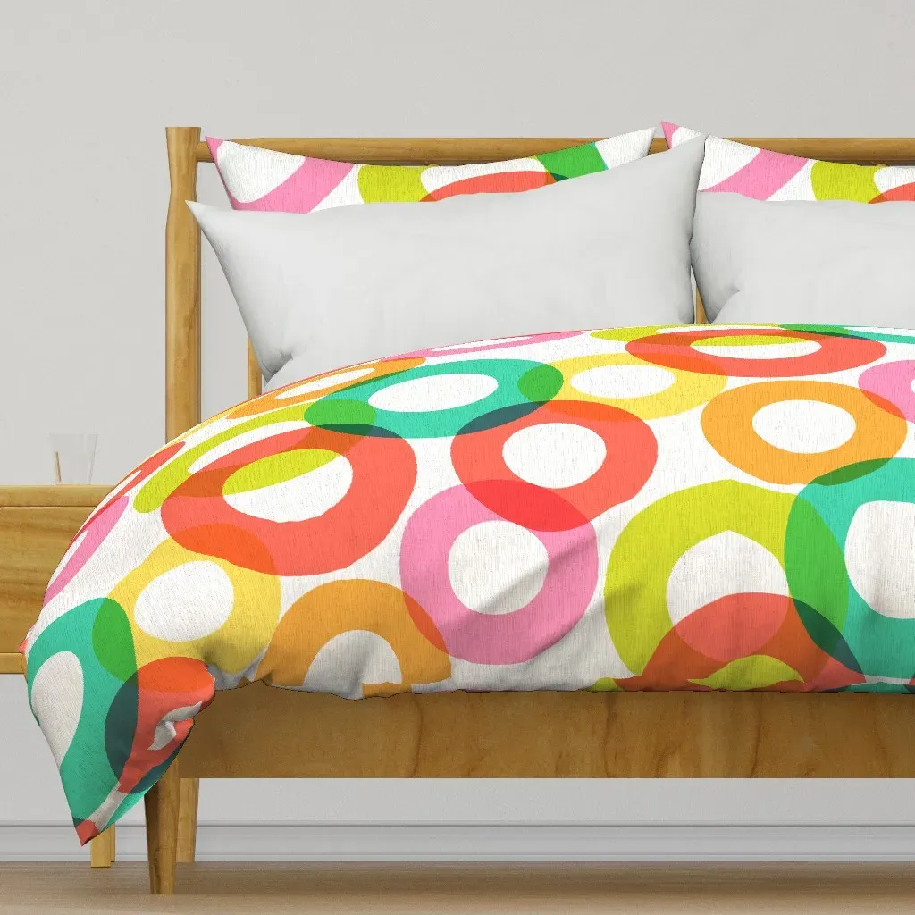 Overlapping Colored Circle Duvet Cover - Red-Orange product