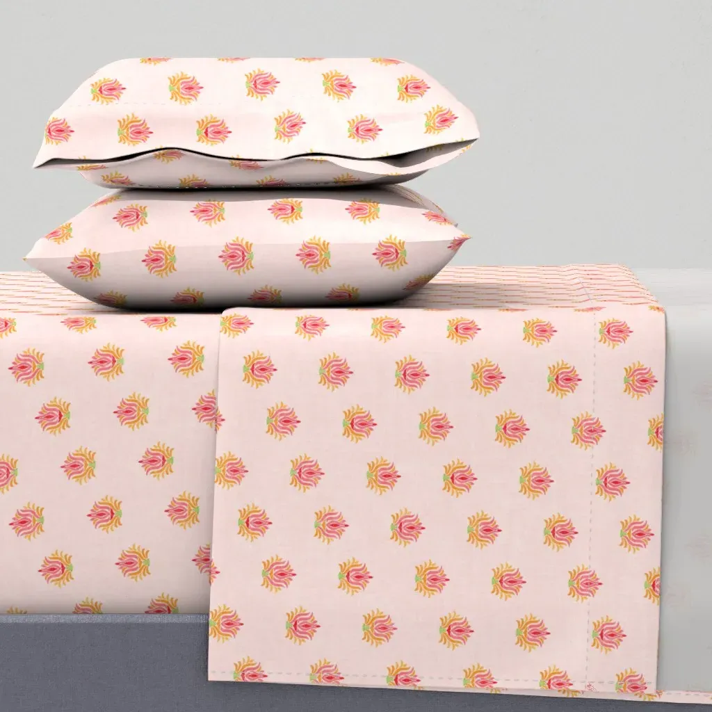 Palm Springs Stylized Palm Tops XS Cal King Sheet Set - Pink product