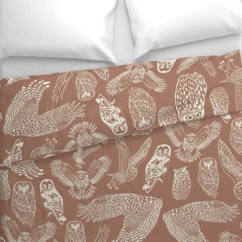 Parliament Of Owls In Flight Duvet Cover - Off-White alternate view
