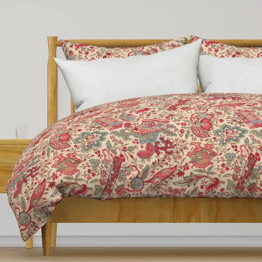 Polignac Large Duvet Cover - Red product