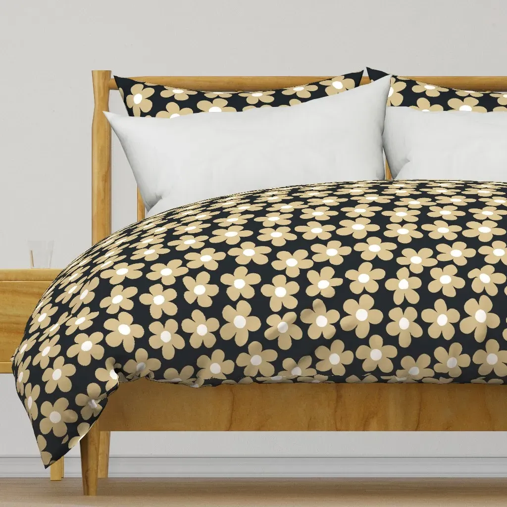 Retro Daisy Floral Duvet Cover - Beige product
