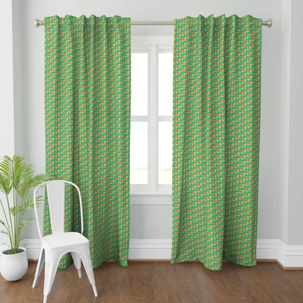 Retro Daisy Flower Pair Curtain Panel - Green product
