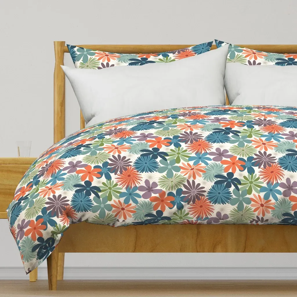 Retro Floral Plum Navy Blue Duvet Cover - Teal product