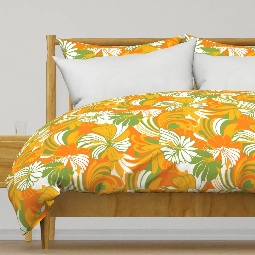 Retro Hawaiian Hibiscus Muu Duvet Cover - Orange product