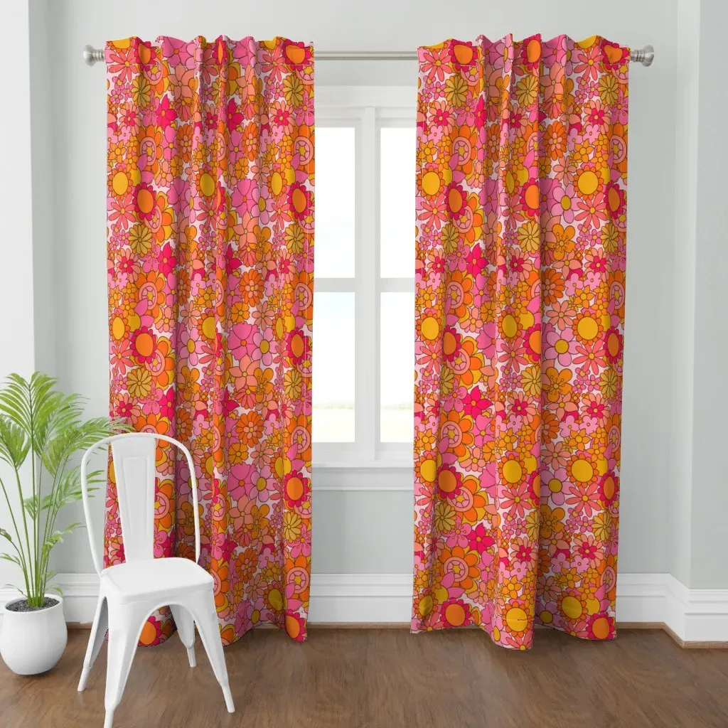 Retro Pink Flowers Curtain Panel product