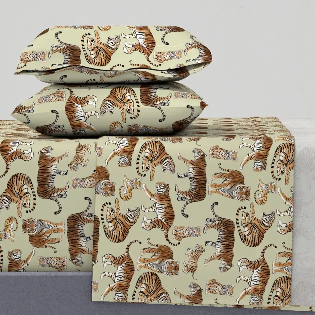 Siberian Tigers Realistic Art Queen Sheet Set - Orange product