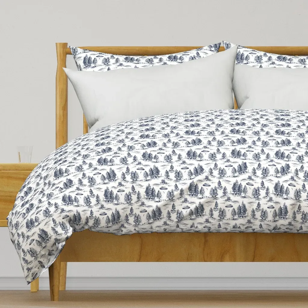 Small-Scale Blue & White Alien Duvet Cover - Navy Blue product