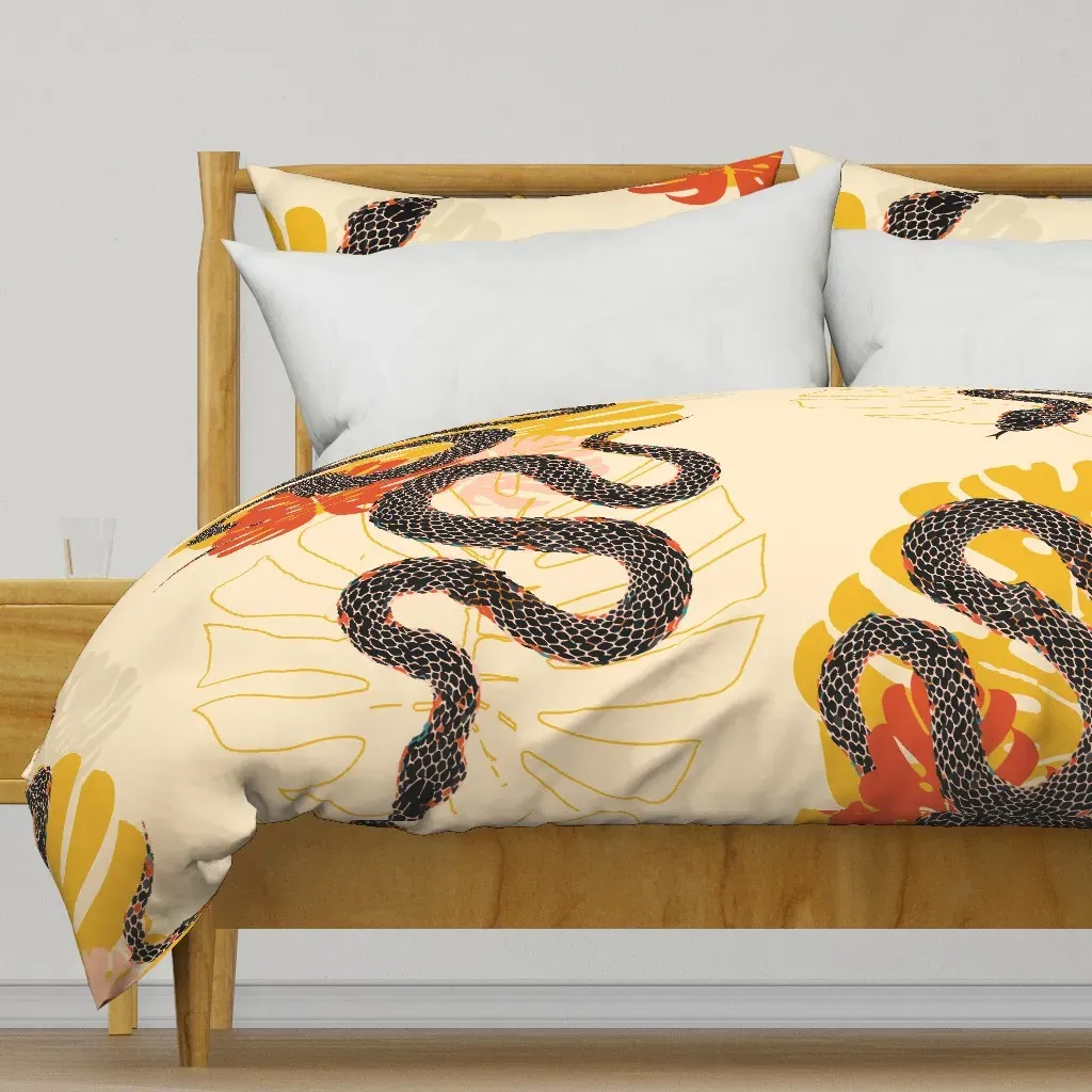 Smooth Criminal Duvet Cover - Black product