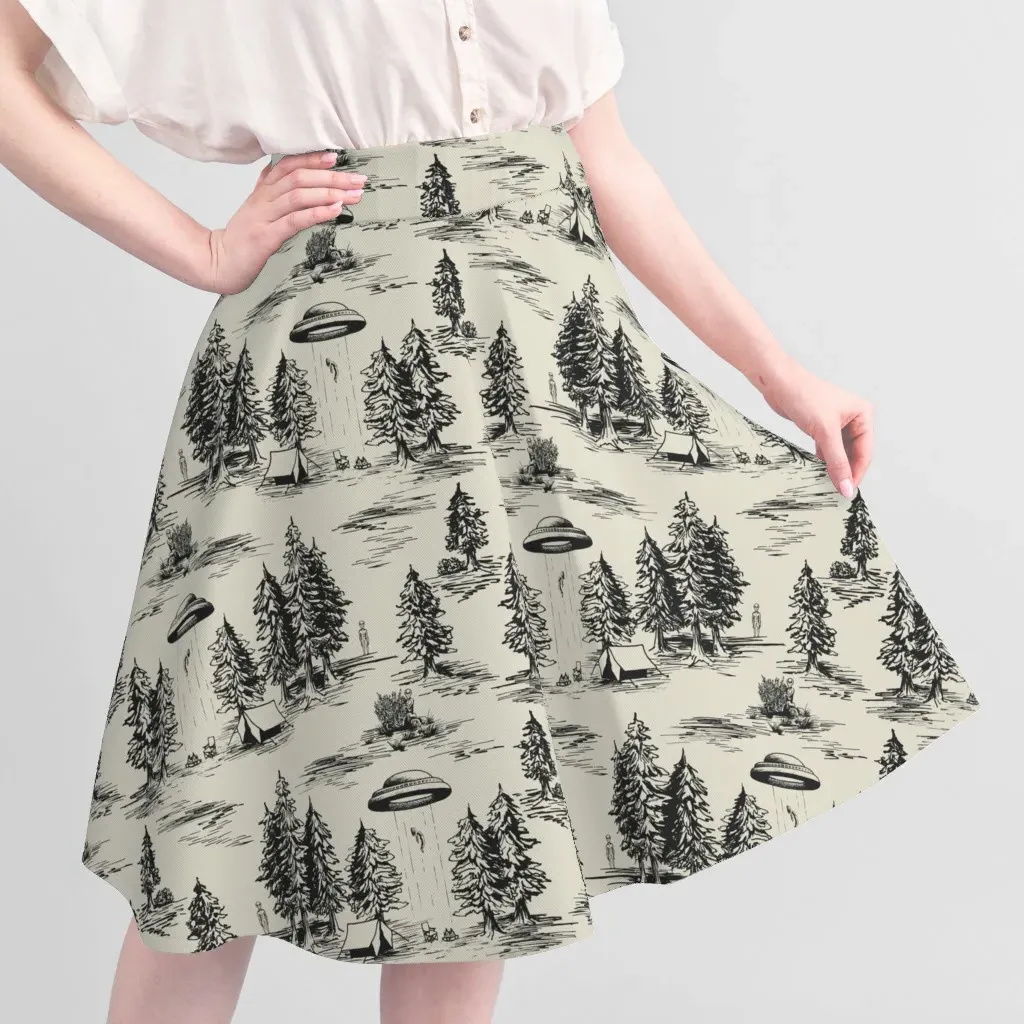 Sport Pique Large-Scale Alien Abduction Toile De Jouy Fabric - Black, Beige alternate view