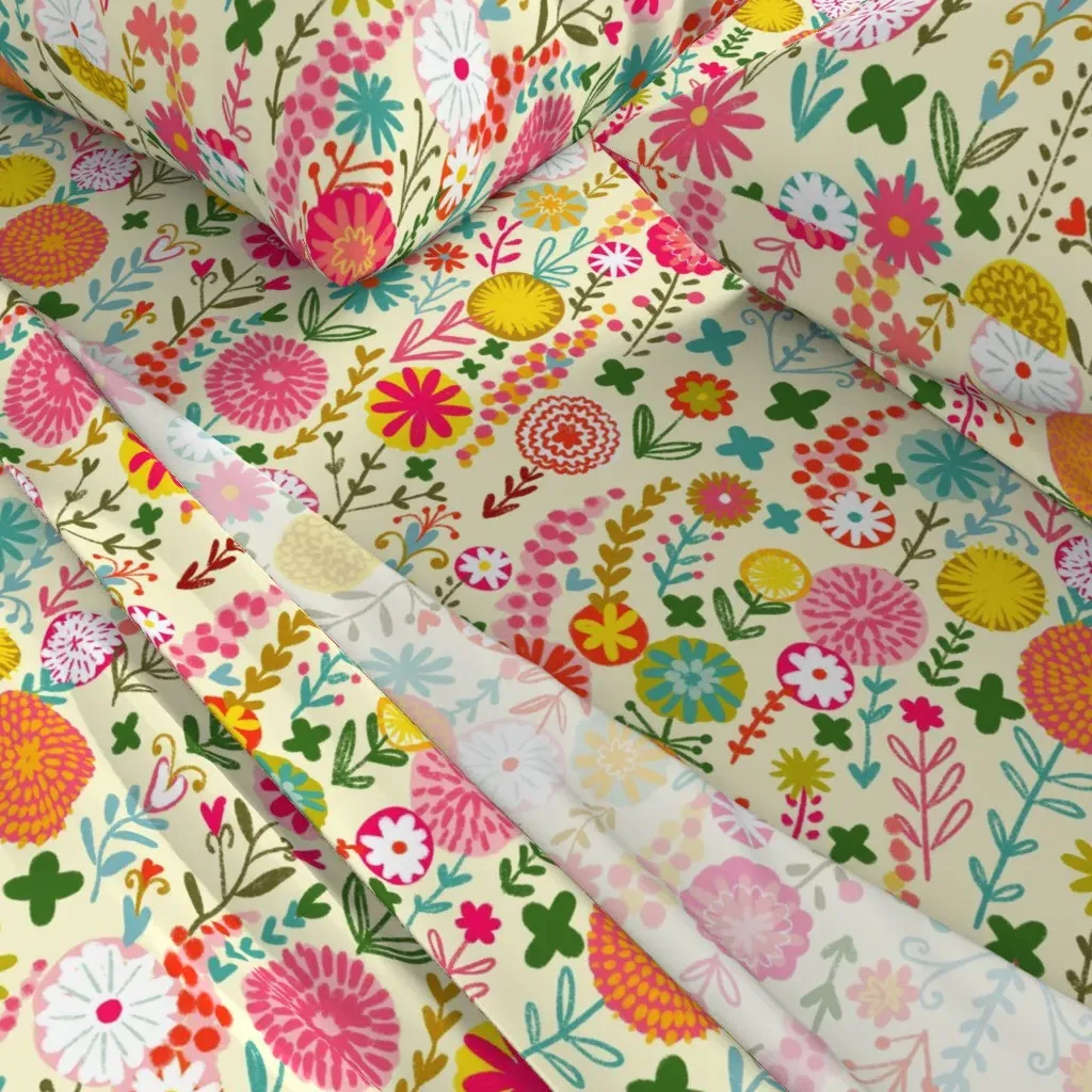 Spring Is Here Happy Garden Flower Queen Sheet Set - Pink alternate view