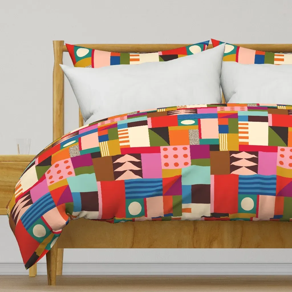 Straights And Circles Duvet Cover - Red-Orange product