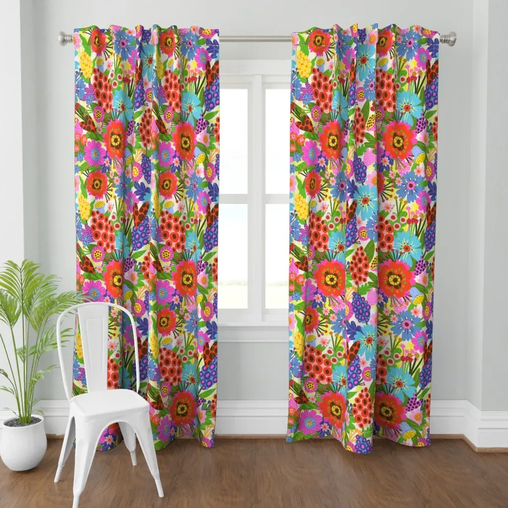 Summer Flowers Curtain Panel - Red product