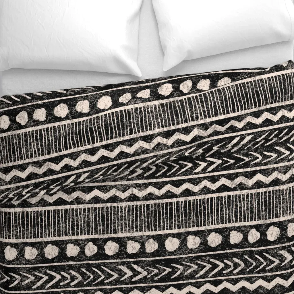 Textured Geometric Hand Drawn Duvet Cover - Black alternate view
