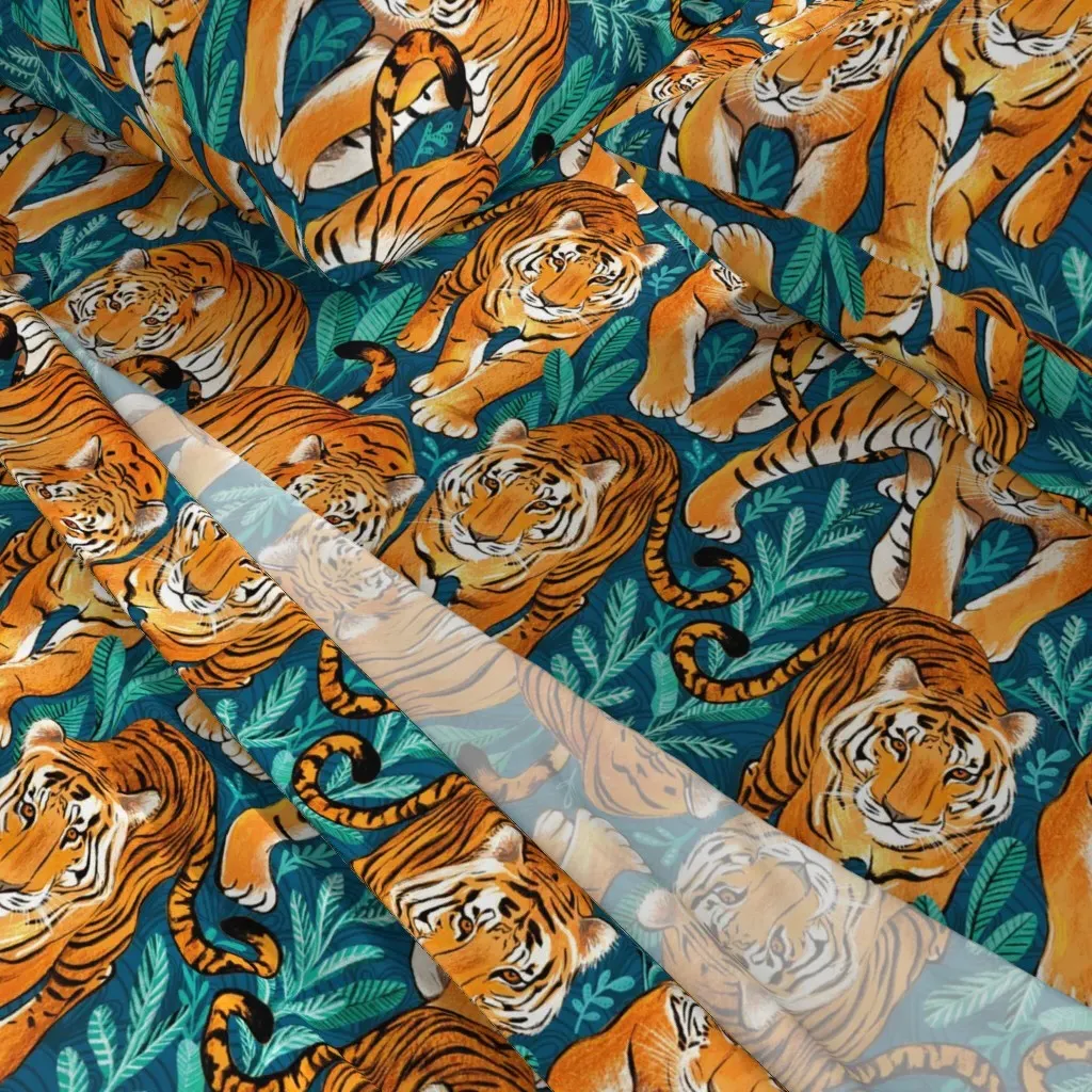 The Hunt Stalking Tigers Queen Sheet Set - Orange alternate view