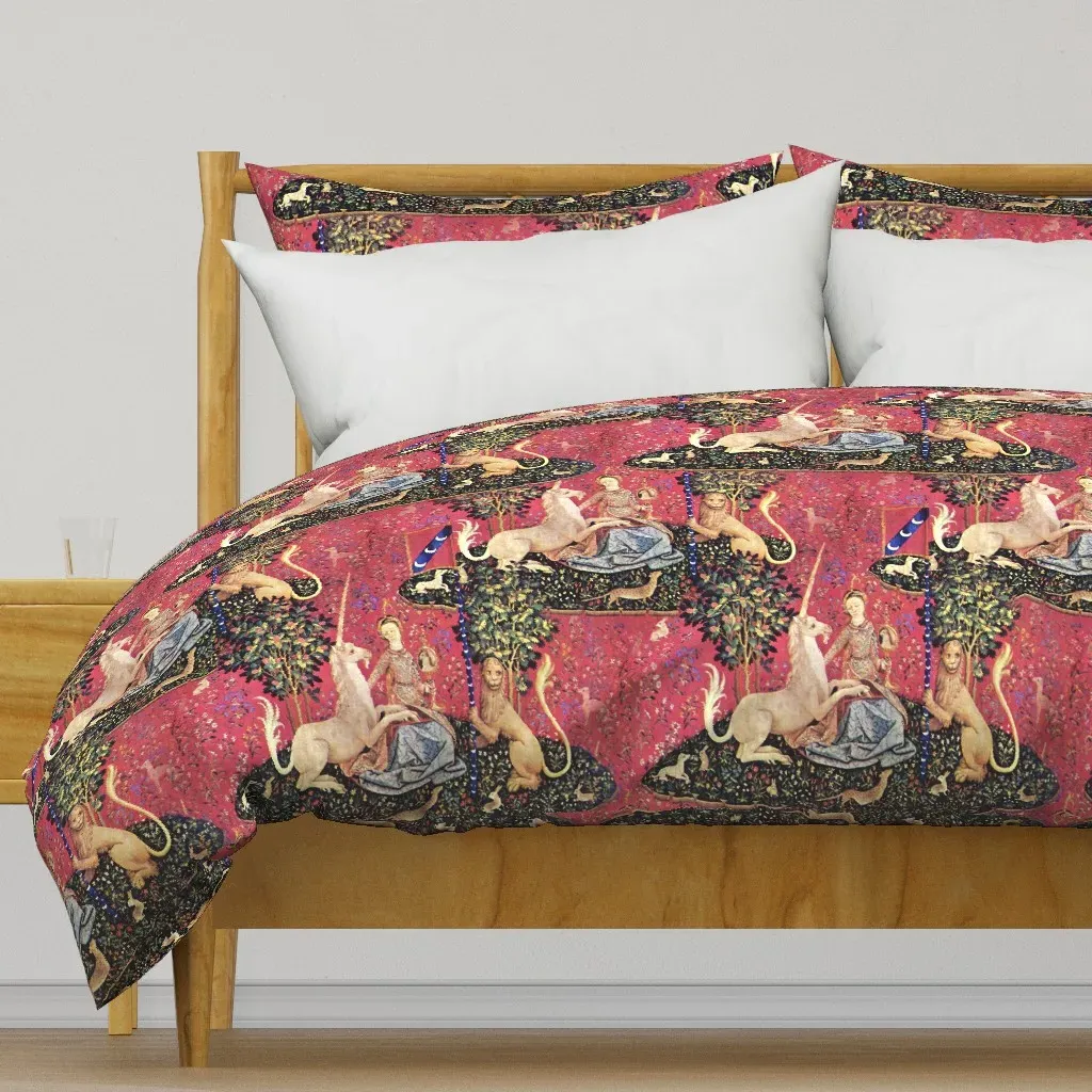 The Lady & The Unicorn Duvet Cover - Red product