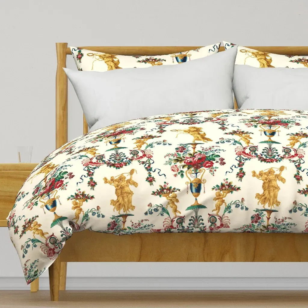 The Muses Arabesque Duvet Cover - Gold product