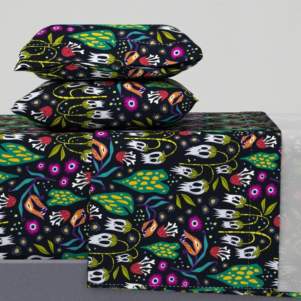 The Odd Garden Phantasmagoria Floral Cal King Sheet Set - White product
