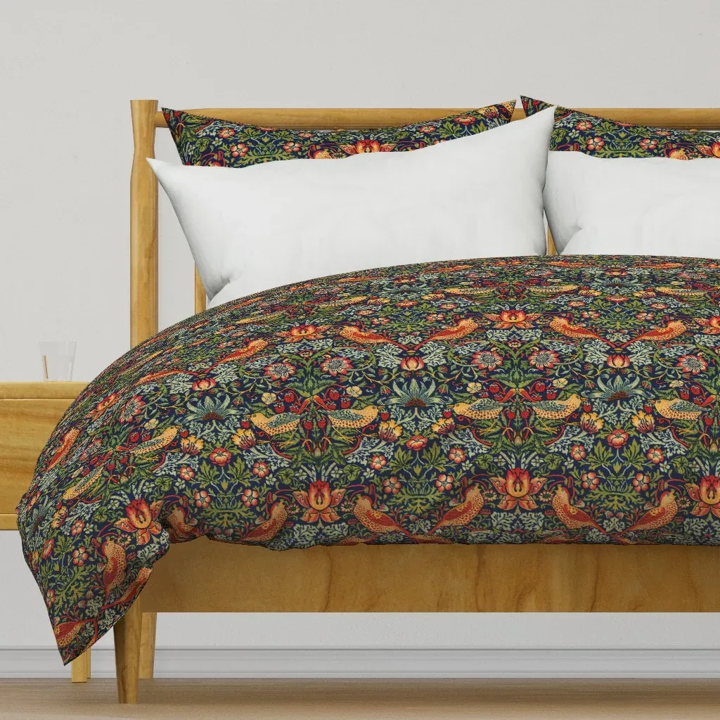 The Strawberry Thief William Duvet Cover - Red-Orange product
