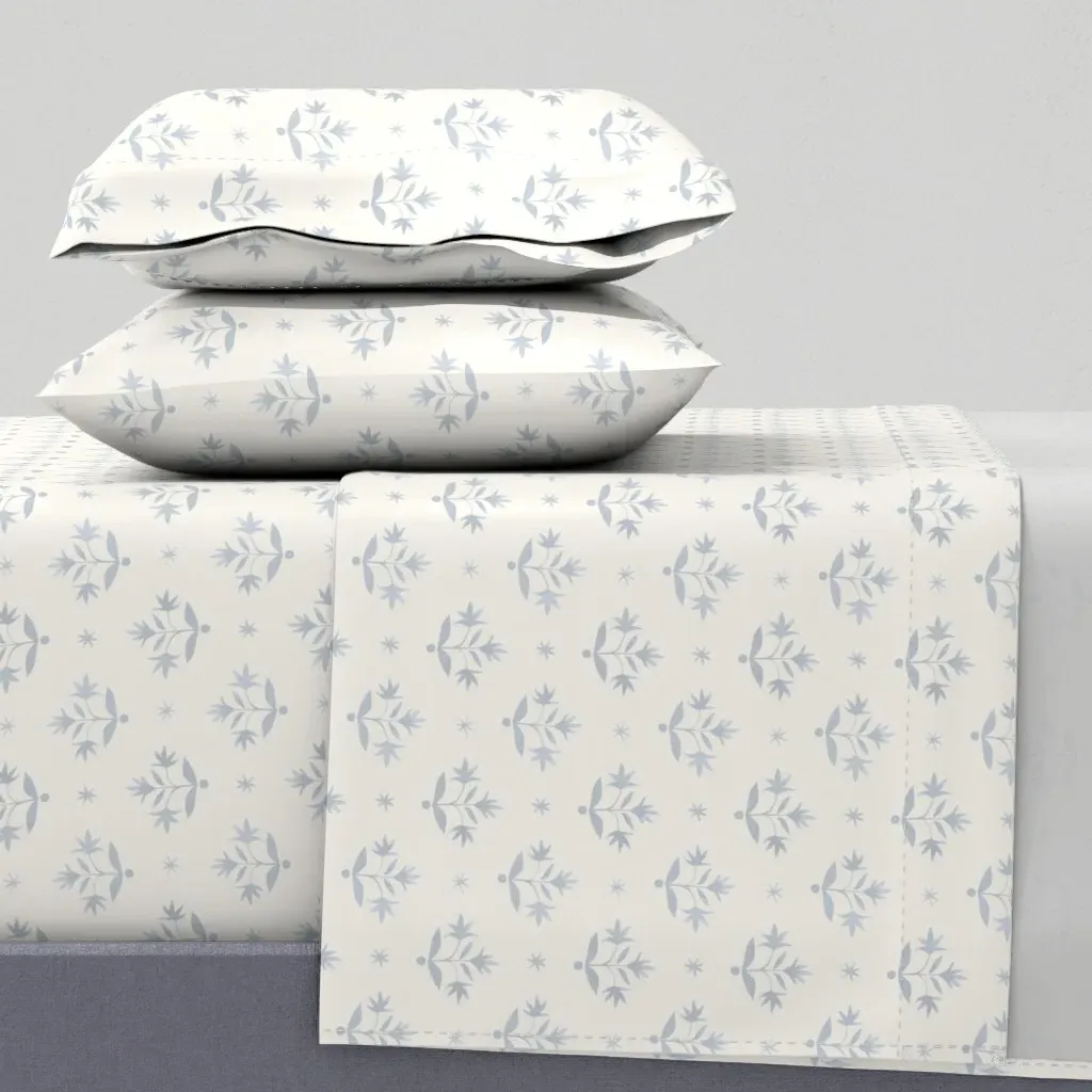 Thistle Stars King Size Sheet Set - Light Blue product