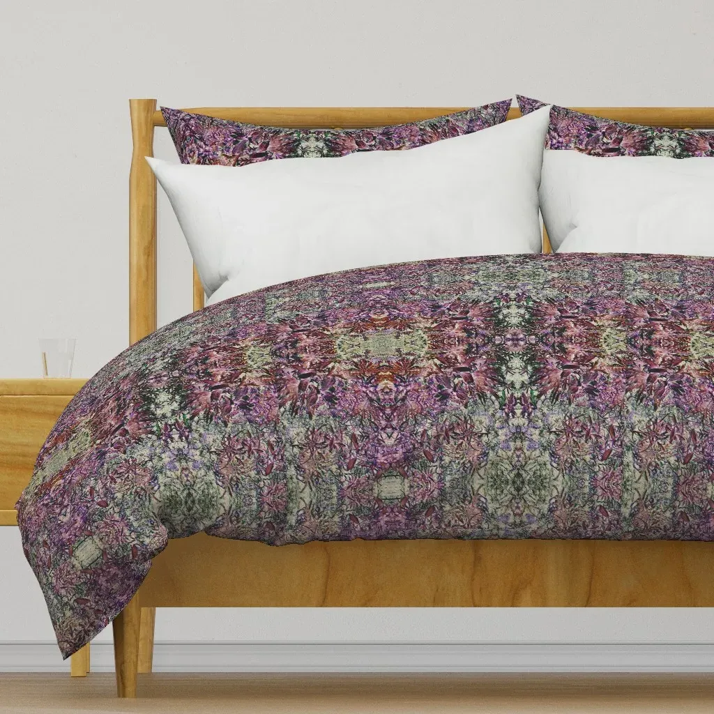Tiled Ocean Sea Abstract Duvet Cover - Burgundy product