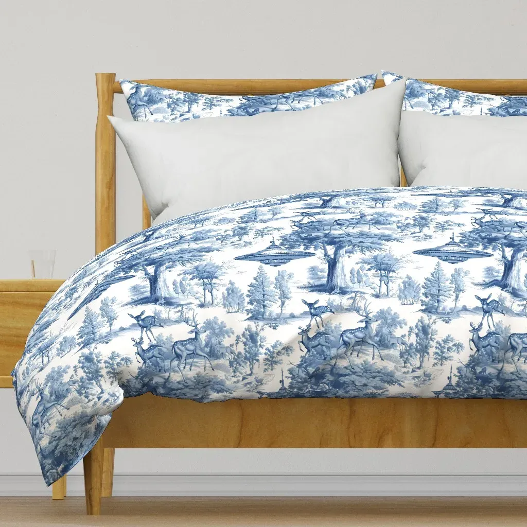 Toile UFO and Deer Duvet Cover - Blue product