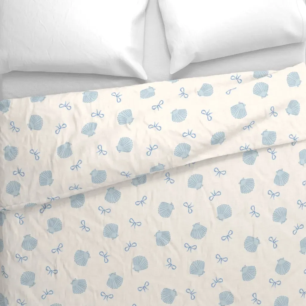 Tossed Scallop Shells Duvet Cover - Blue alternate view