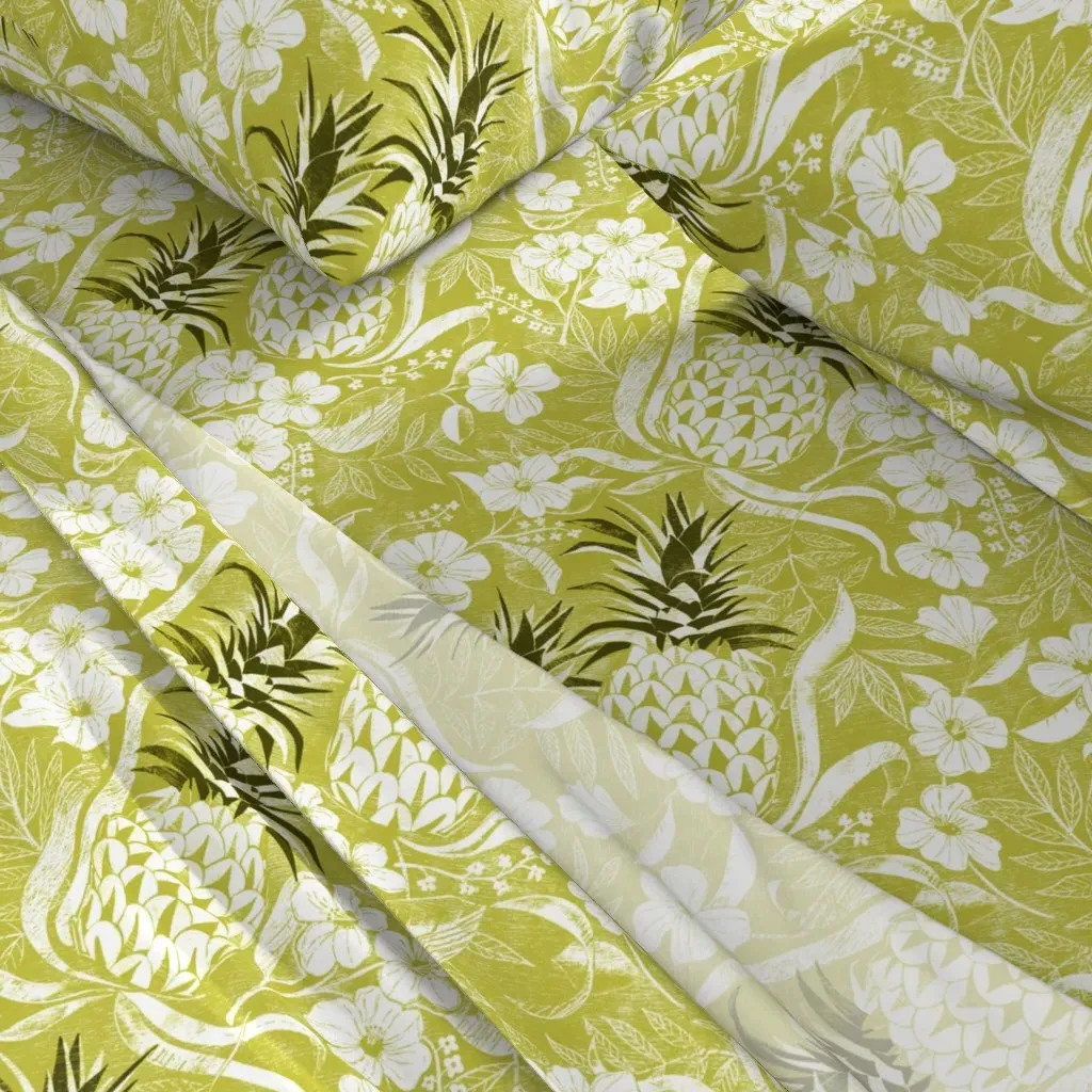 Tropical Pineapple Chartreuse Queen Sheet Set - White alternate view