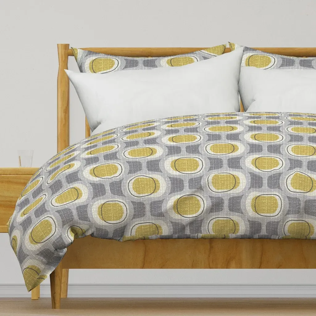 Tweedy Orbs Large Scale Retro Duvet Cover - Gray product