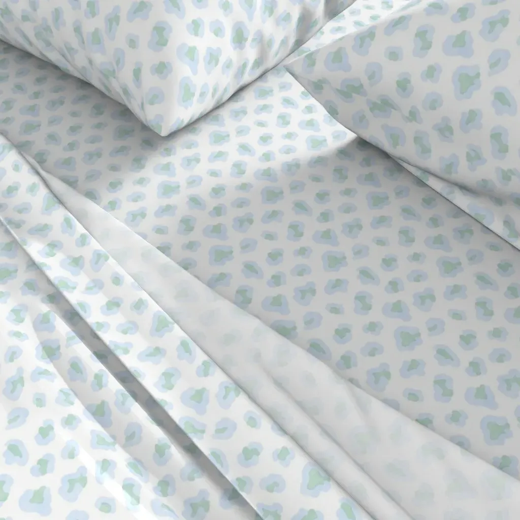 Watercolor Leopard King Size Sheet Set - Light Blue alternate view