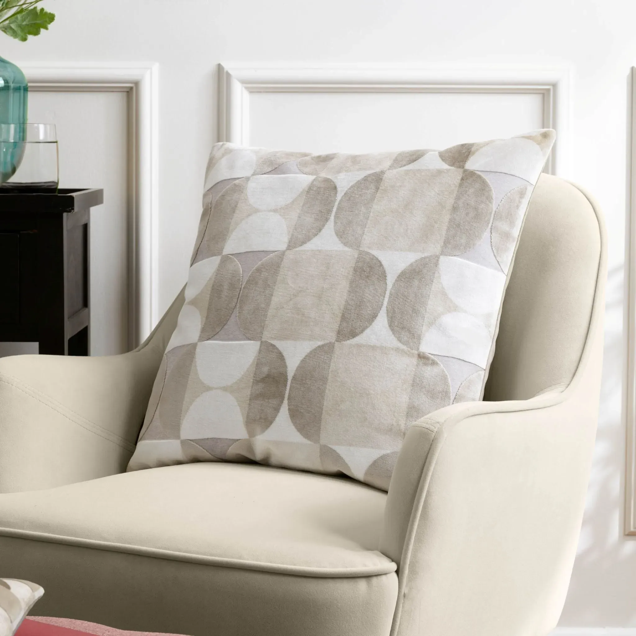 Bardot Feather Cushion - Natural product